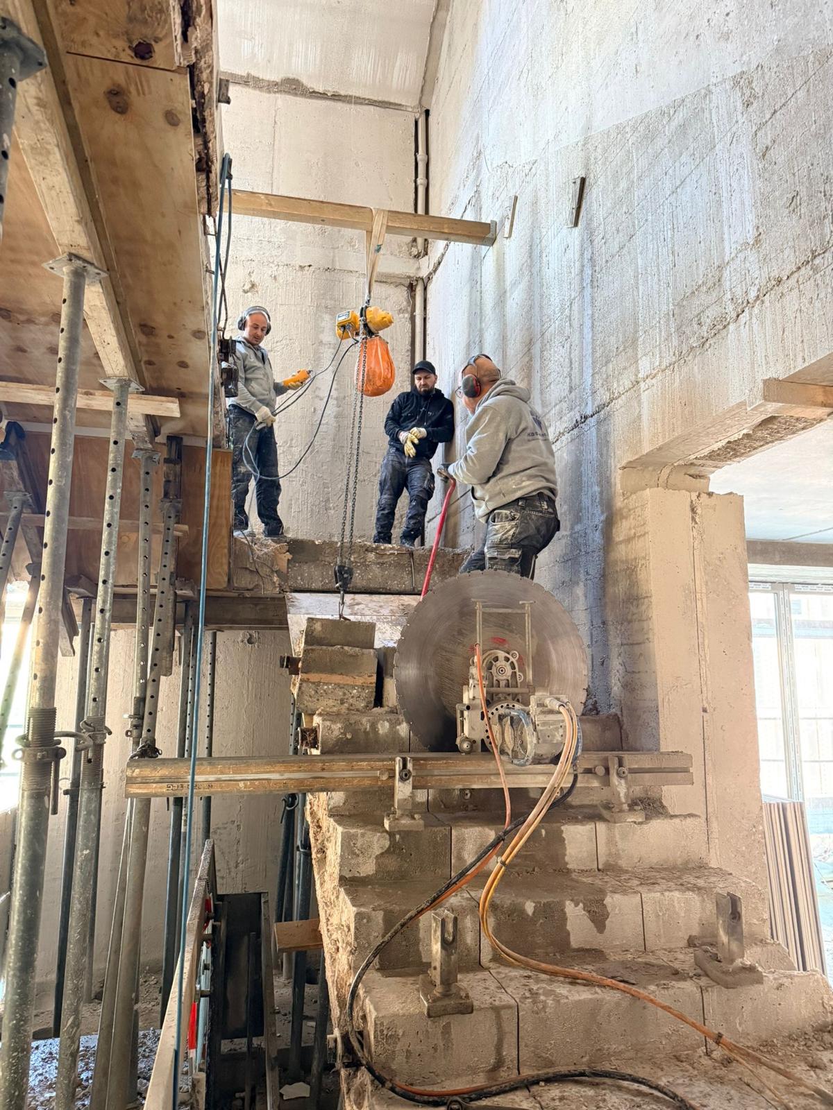 photo 2026 04 06 19 32 24 34